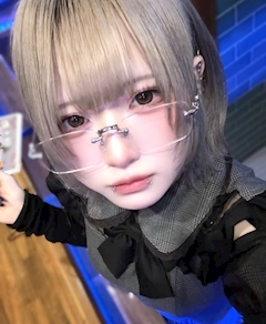 プロフィール写真9・たむ|幻煙都市・げんえんとし - 新橋のコンカフェ