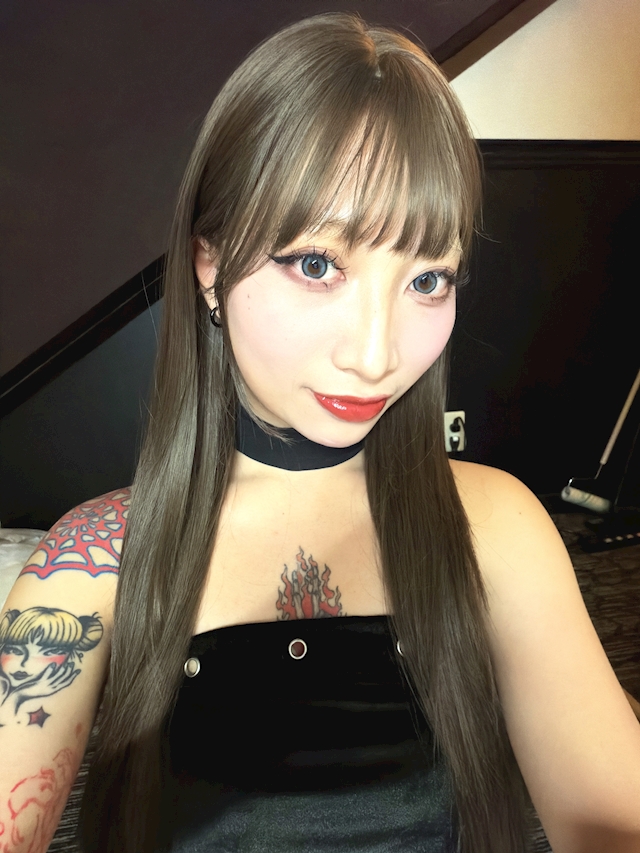 れいか LOUNGE FIVE
