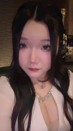 プロフィール写真3・みこ｜CLUB LAFE・リーフ - 神田のキャバクラ