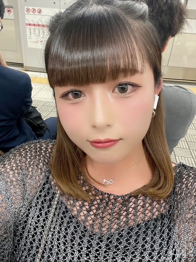 りな PURE+