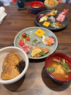 ゆう「お腹空いた 🥵」