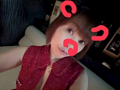 プロフィール写真5・愛留🐷せな|魅音・ミオン - 鹿児島県・天文館の熟女キャバクラ