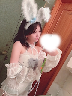 プロフィール写真4・🩵🐇白兎うるは🐇🩵(白兎瑠羽)|Lounge TIARA・ティアラ - 名古屋 錦のガールズバー