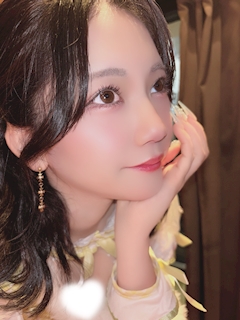 プロフィール写真3・🩵🐇白兎うるは🐇🩵(白兎瑠羽)|Lounge TIARA・ティアラ - 名古屋 錦のガールズバー