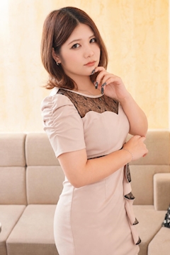 プロフィール写真3・鬼塚　ゆか｜クラブグリム・豊橋松葉店・クラブグリム トヨハシマツバテン - 豊橋のキャバクラ
