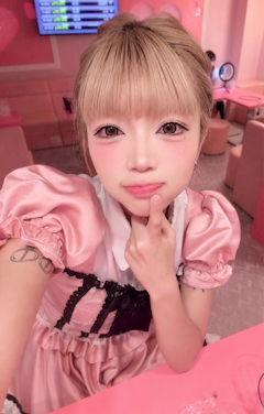 プロフィール写真1・りこ💗ぴんみん三宮店｜PINK MONSTER＆MINTY MONSTER神戸三宮店・ピンクモンスター&ミンティーモンスター - 三宮のコンカフェ