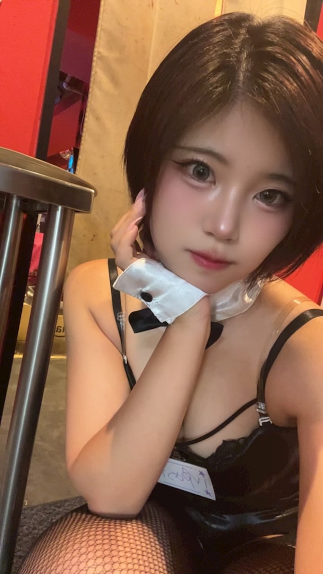 ゆめか️🫧 焼肉とバニーガール梅田東通り店