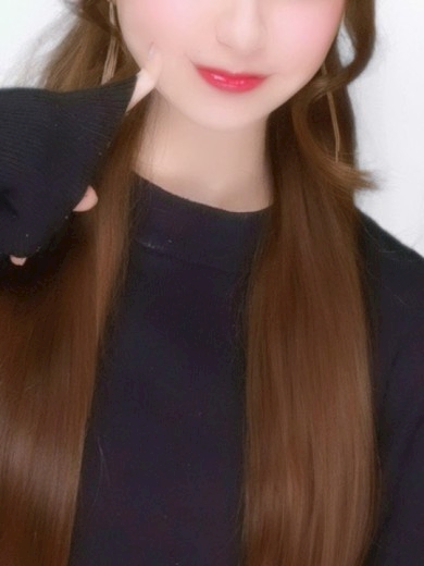りん Girls dining bar Honey Bee