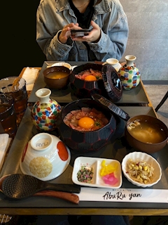 めい