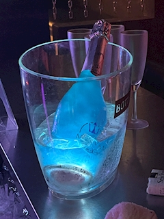 プロフィール写真5・しおん 🌺SHIGIRA🌺|Girls bar SHIGIRA・シギラ - 千葉・富士見町のガールズバー