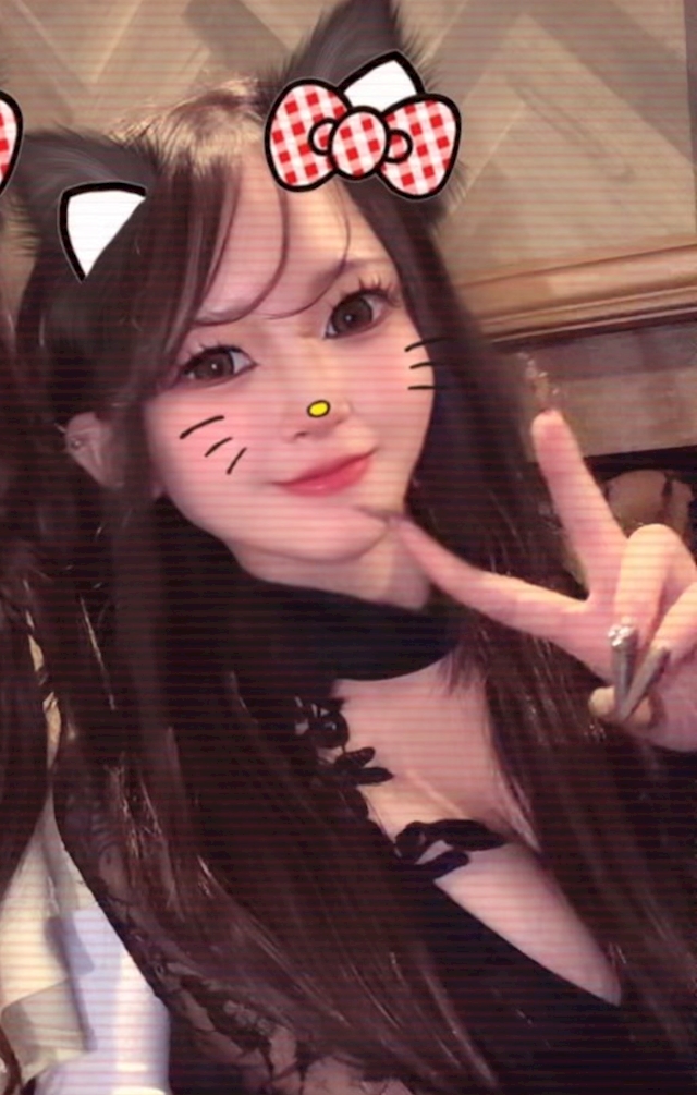 ひかる LOUNGE FIVE