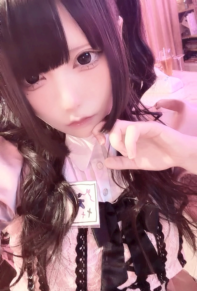 える💖ピンクモンスター堺