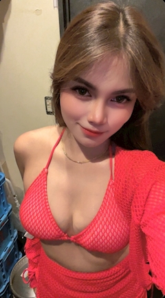 プロフィール写真8・百合｜真理子・マリコ - 名古屋 栄のインターナショナルパブ
