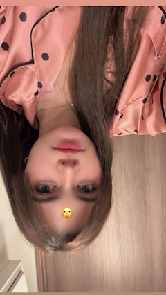 プロフィール写真11・百合｜真理子・マリコ - 名古屋 栄のインターナショナルパブ