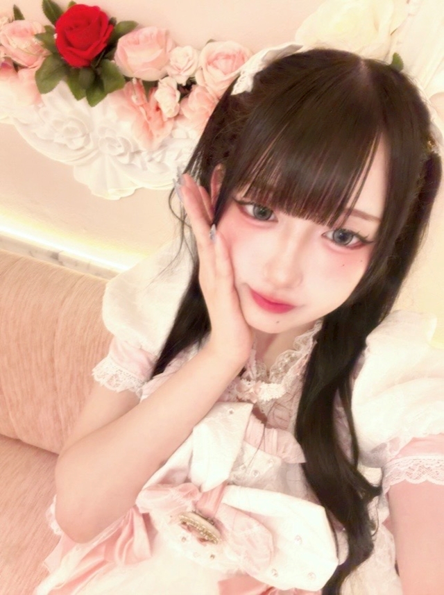 みれい LUNAROSA
