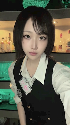 プロフィール写真1・ゆり｜glitch+・グリッチプラス - 難波のガールズバー