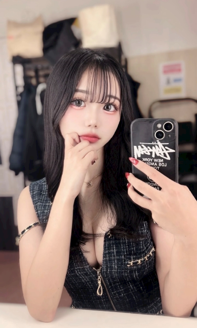 白咲　あゆ🎀GLIM草津守山 クラブグリム・草津守山店