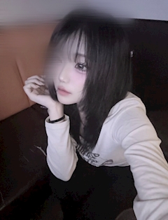 プロフィール写真1・める💛COLOR YELLOW💛|Girls Bar COLOR YELLOW・カラーイエロー - 柏駅 東口のガールズバー