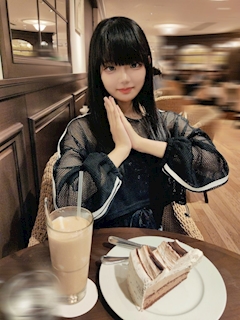 プロフィール写真3・魔法|王子様(キミ)がむかえにきてっ!・キミガムカエニキテッ! - 池袋西口のコンカフェ