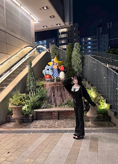 プロフィール写真2・みう｜ミッドナイト陰謀論・ミッドナイトインボウロン - 曳舟のパブ/スナック