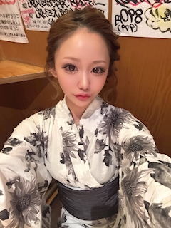 プロフィール写真2・ゆりあ｜VANCOOL -REIRA Group-・ヴァンクール レイラグループ - 岐阜 柳ヶ瀬のキャバクラ