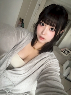 プロフィール写真2・れな|Mole・モレ - 東心斎橋のスナック