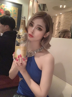 プロフィール写真4・七海　麗｜TAU ROYAL LOUNGE TOKAI・タウロイヤルラウンジトウカイ - 東海市 太田川のキャバクラ