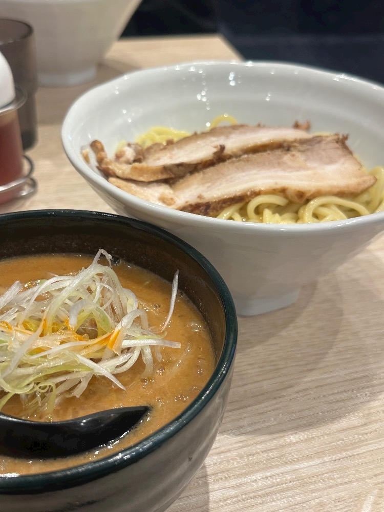 あみ🌴池袋カラオケバーMetty🌴