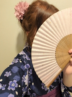 みい