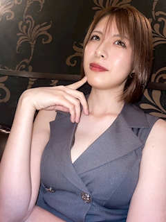 プロフィール写真2・うらら｜宮崎 キャバクラ・ネフェルティティ