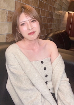 プロフィール写真6・うらら｜宮崎 キャバクラ・ネフェルティティ