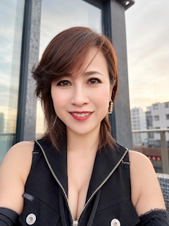 プロフィール写真1・岡本実月|アロハ - 中洲の熟女キャバクラ
