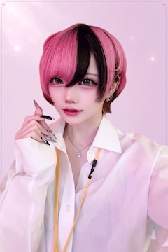 プロフィール写真1・💚いぶ💚|Pinky Loutre・ピンキールートル - 名古屋 錦のガールズバー