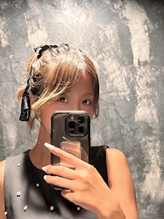 最近ブログを始めた女の子