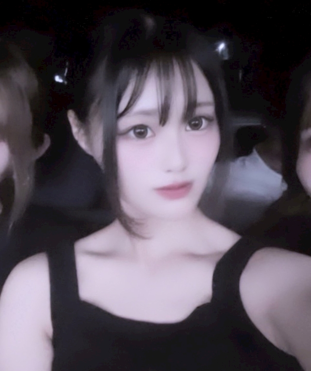 みい N Queen