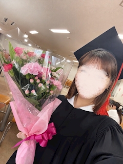 プロフィール写真4・せいか｜BAR Kagura・カグラ - 神楽坂のガールズバー