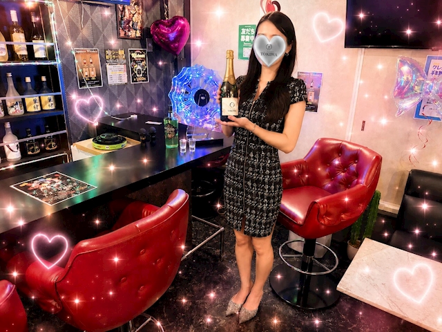 ヒナ Lounge TOKIWA