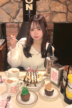 プロフィール写真1・はな｜Cafe&Bar てぃあ×らぴ - 池袋西口のコンカフェ