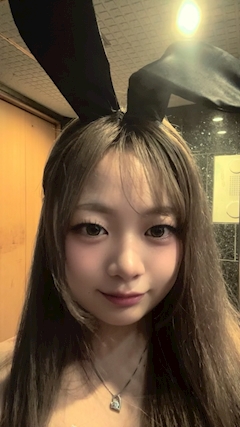 プロフィール写真1・なの|いたずらバニーちゃん 十三店 - 十三のガールズバー