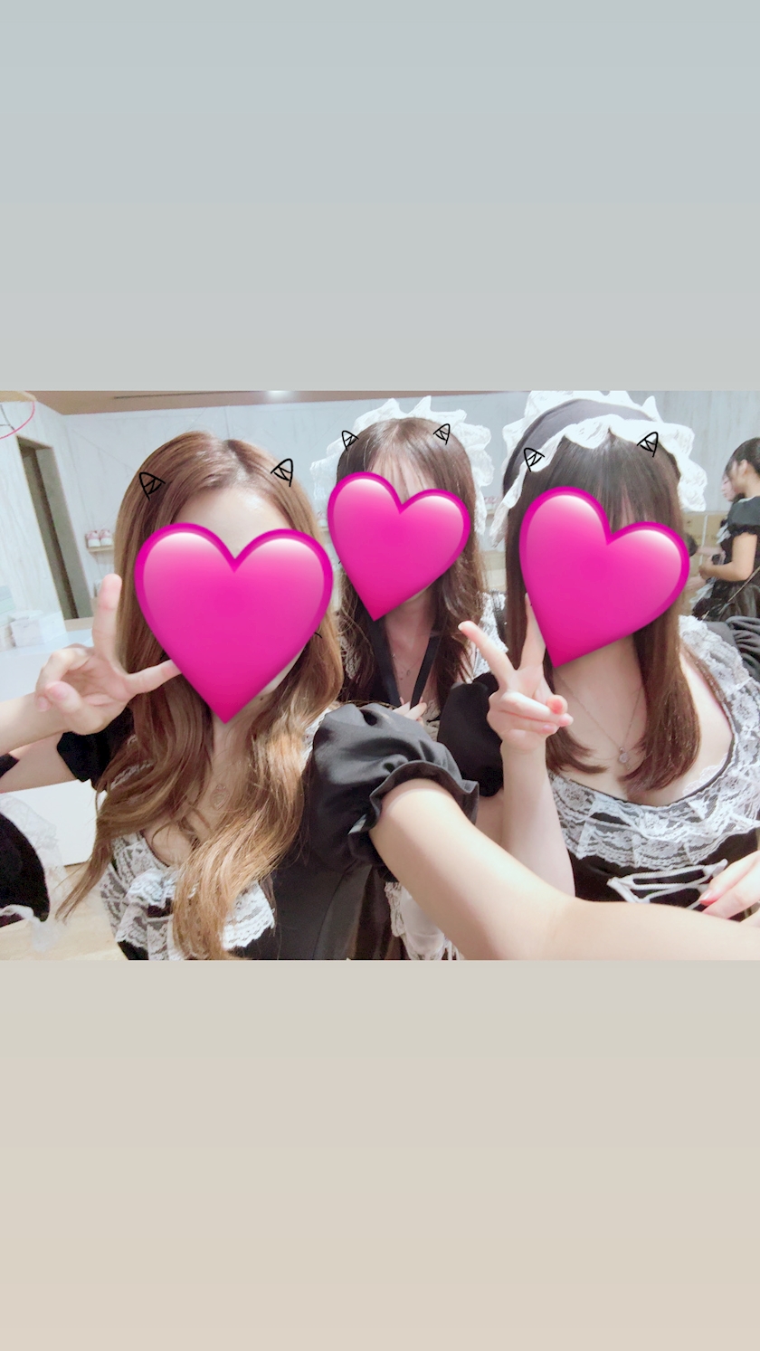 キャスト同士で撮影した仲良し写真