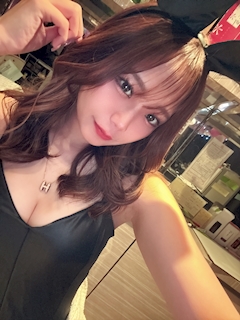 プロフィール写真17・𓏸︎︎︎︎𓈒🥂 結城 晶 🥂𓈒𓏸︎︎︎︎｜Nocturne・ノクターン - 名古屋 錦のクラブ/ラウンジ