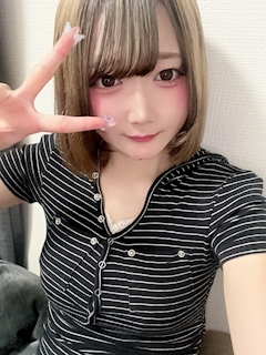 プロフィール写真2・める|めいぷる - 名古屋 栄のコンカフェ