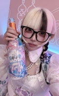 がう