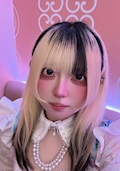 がう