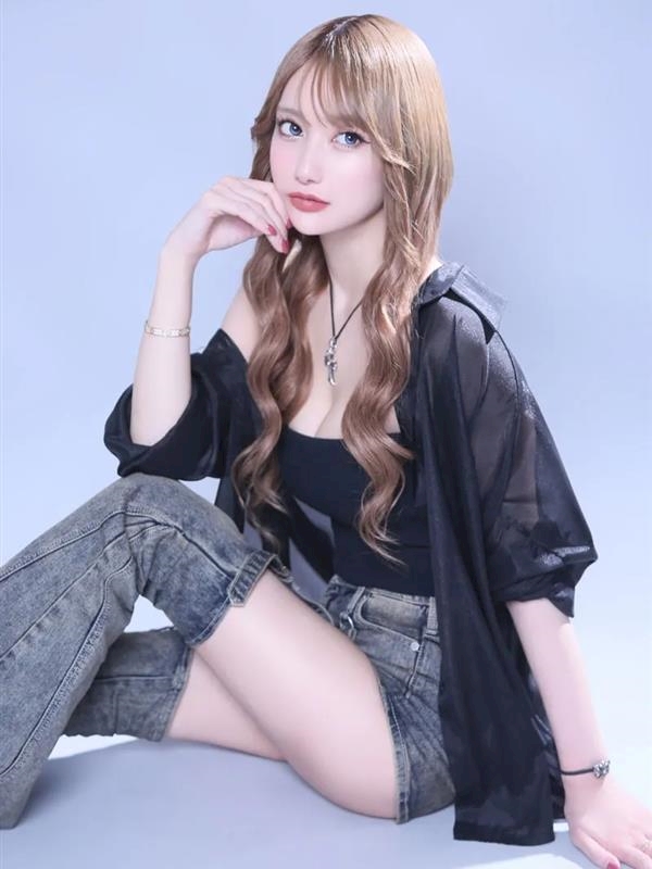 プロフィール写真2・綺咲エレナ｜