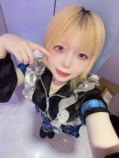 プロフィール写真1・しおん｜ニシキ近未来空間 - 名古屋 錦のコンカフェ