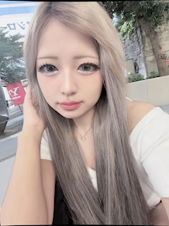 最近ブログを始めた女の子