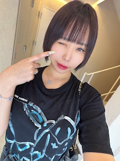 プロフィール写真4・みるちゃん【湯島ベル(belle)】｜belle・ベル - 湯島のガールズバー