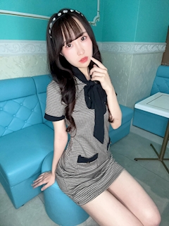 プロフィール写真3・もな|Concept Cafe&Bar #青い春に恋をした。・アオイハルニコイヲシタ - 熊本市・下通りのコンカフェ