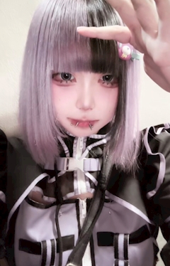 きょむ